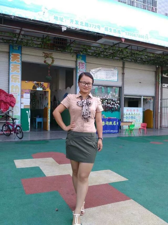 卢教员的照片_福州家教通