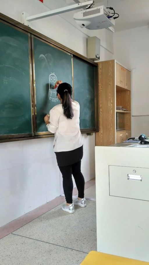 林教员的照片_福州家教通
