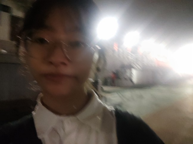 何教员的照片_福州家教通