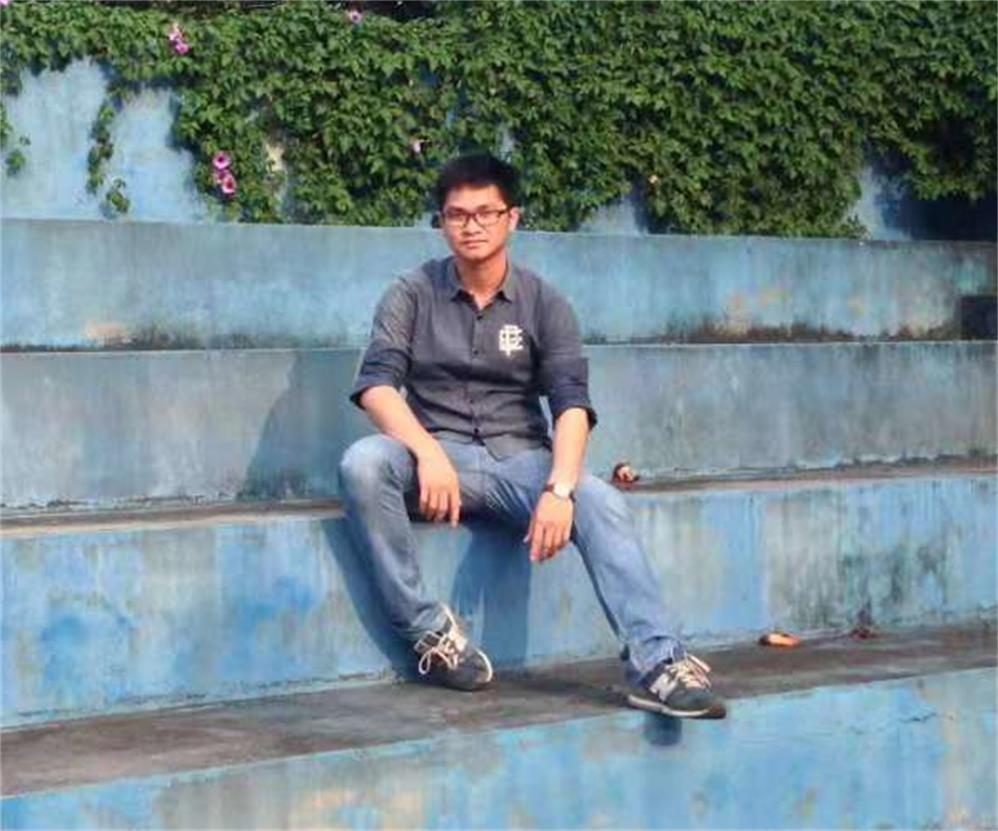 刘教员的照片_福州家教通