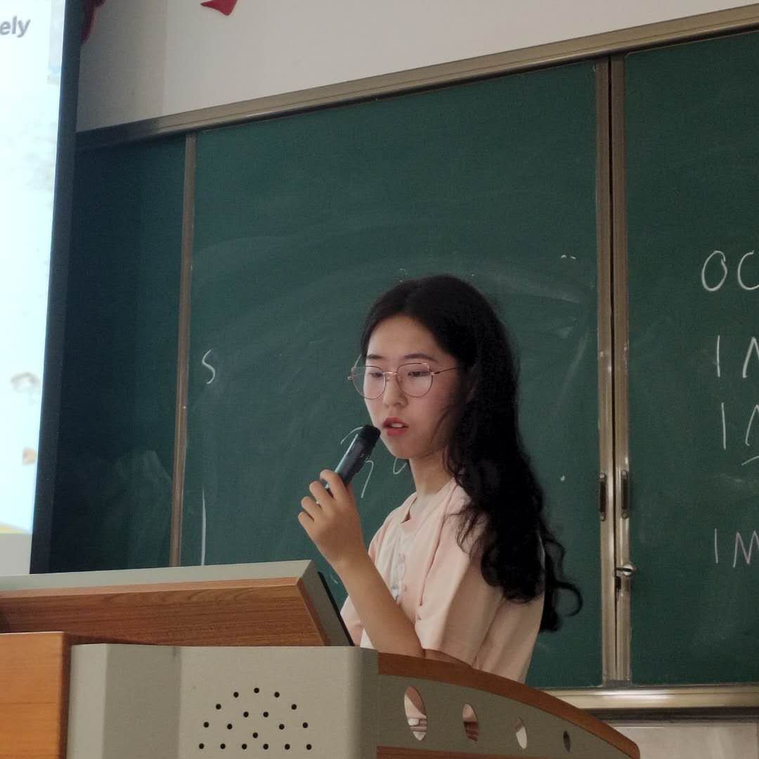 周教员的照片_福州家教通
