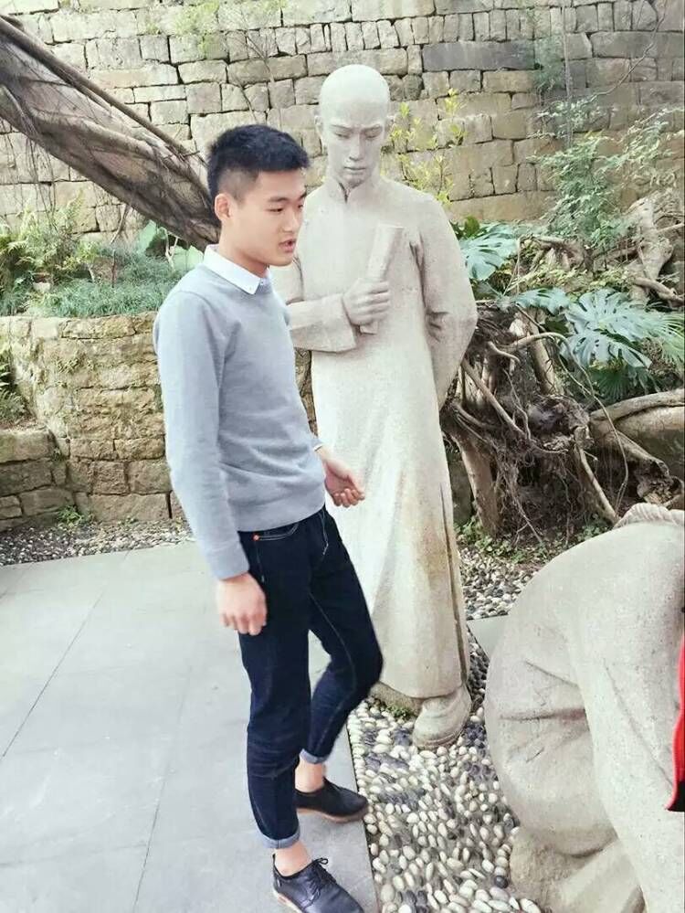 周教员的照片_福州家教通