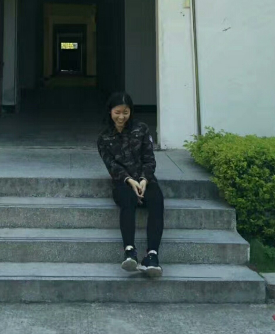 李教员的照片_福州家教通