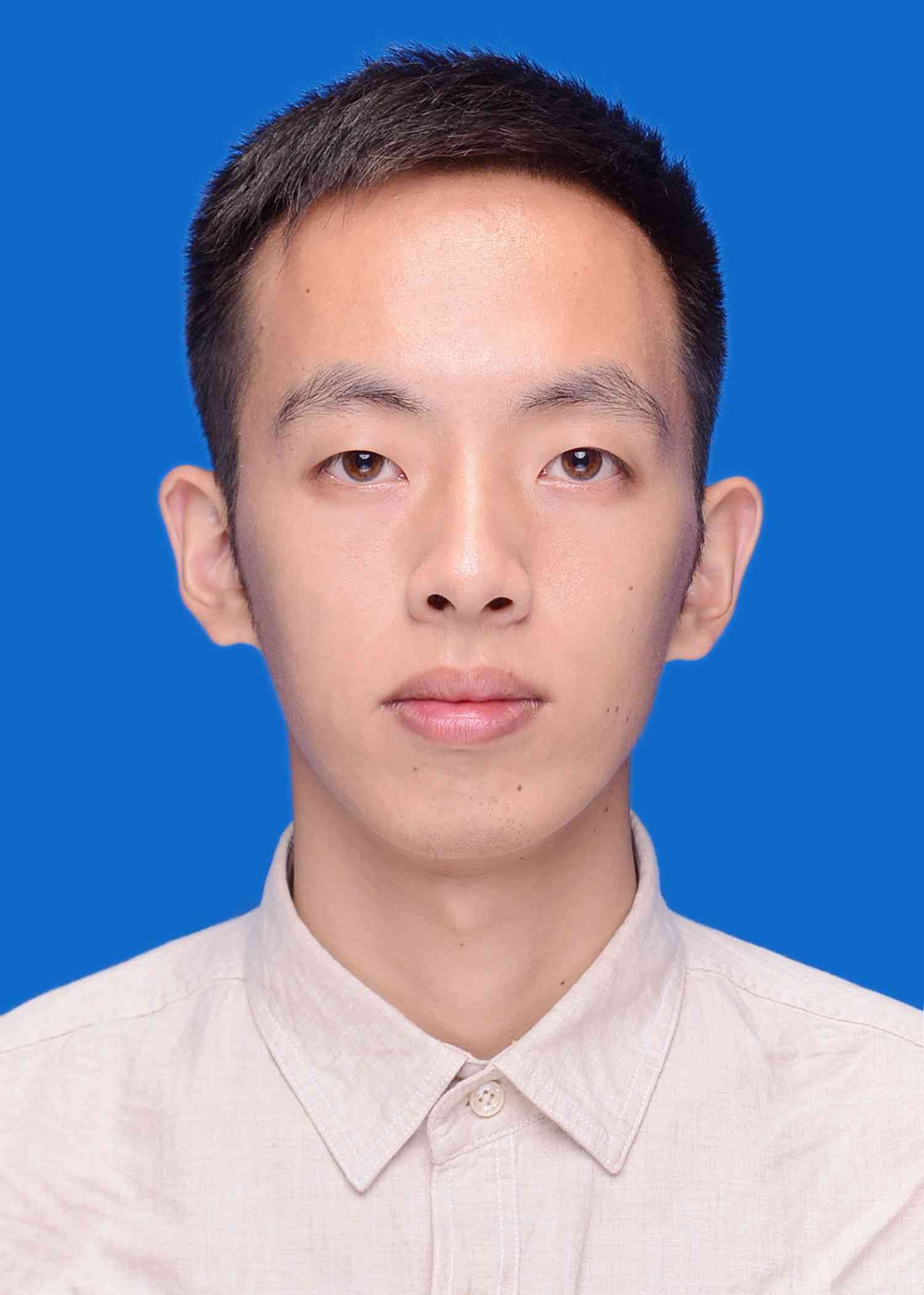 黄教员的照片_福州家教通