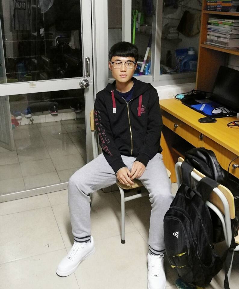 郑教员的照片_福州家教通