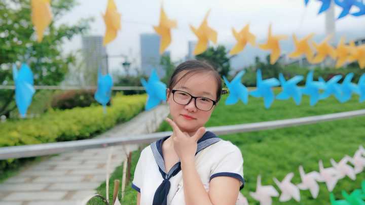 黄教员的照片_福州家教通